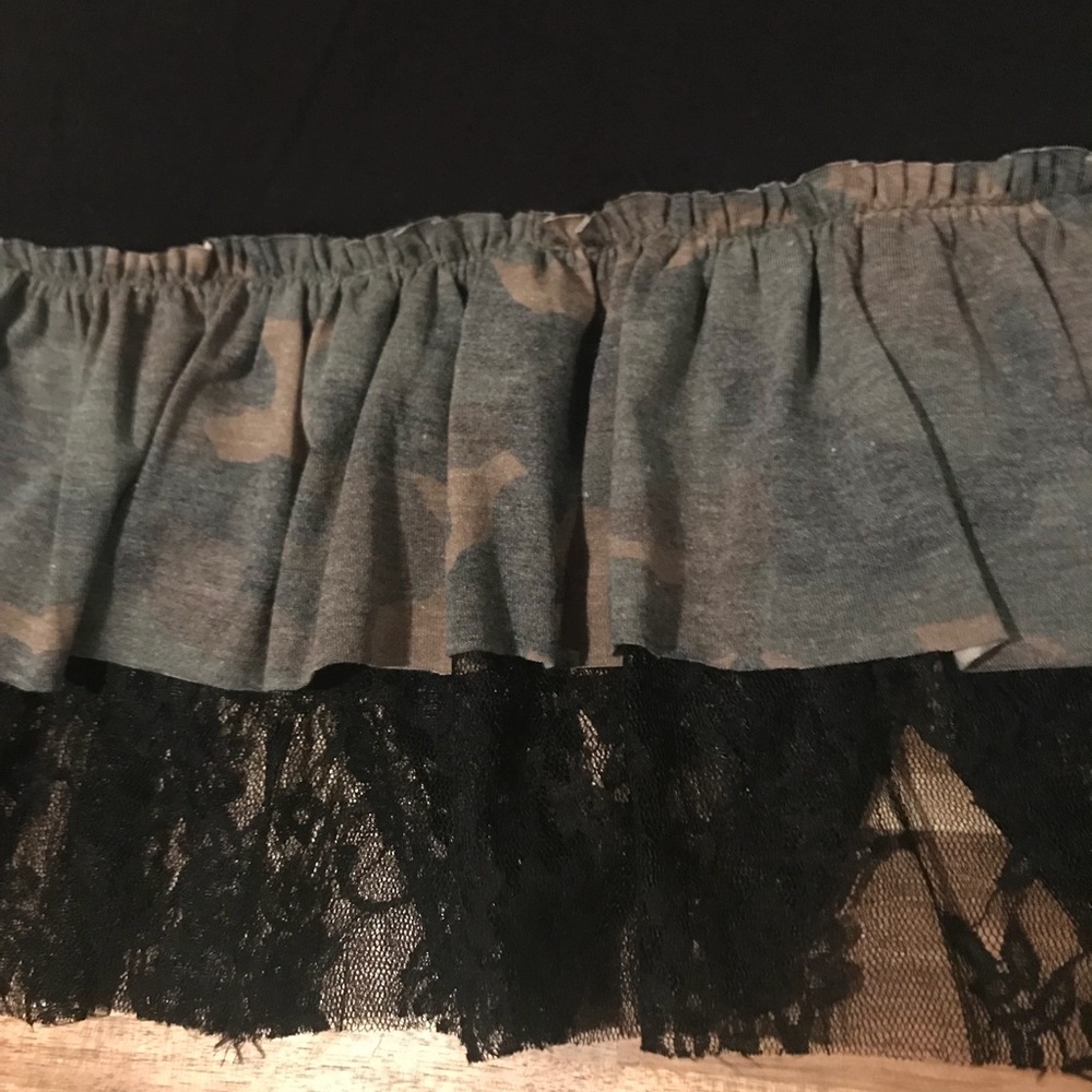 NWT NEW Camo Lace Tank